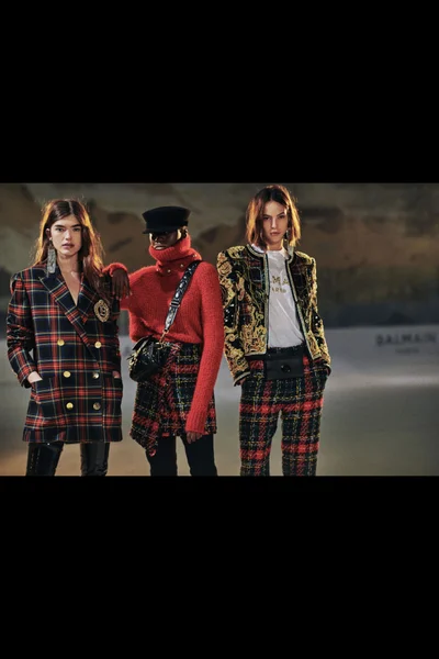 Look 9